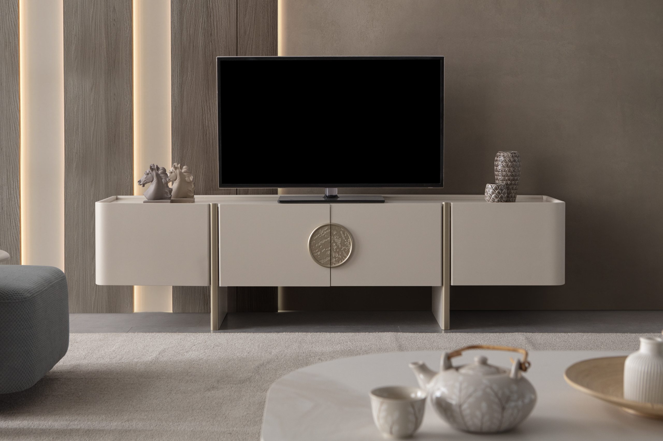 LUSSO TV 1